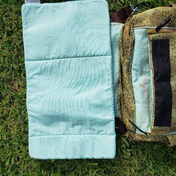 Petunia Pickle Bottom Boxy Backpack Diaper Bag Green Mint - Picture 11 of 13